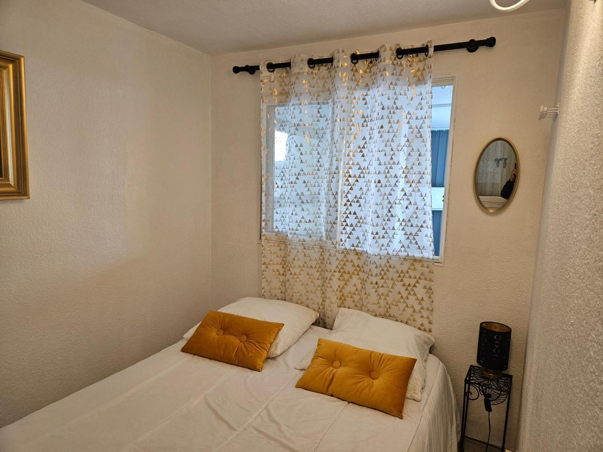 Cap D'Agde - Residence Estivales - Proche Naturiste - Terrasse - Wifi - Parking - Piscine - Clim Exterior photo