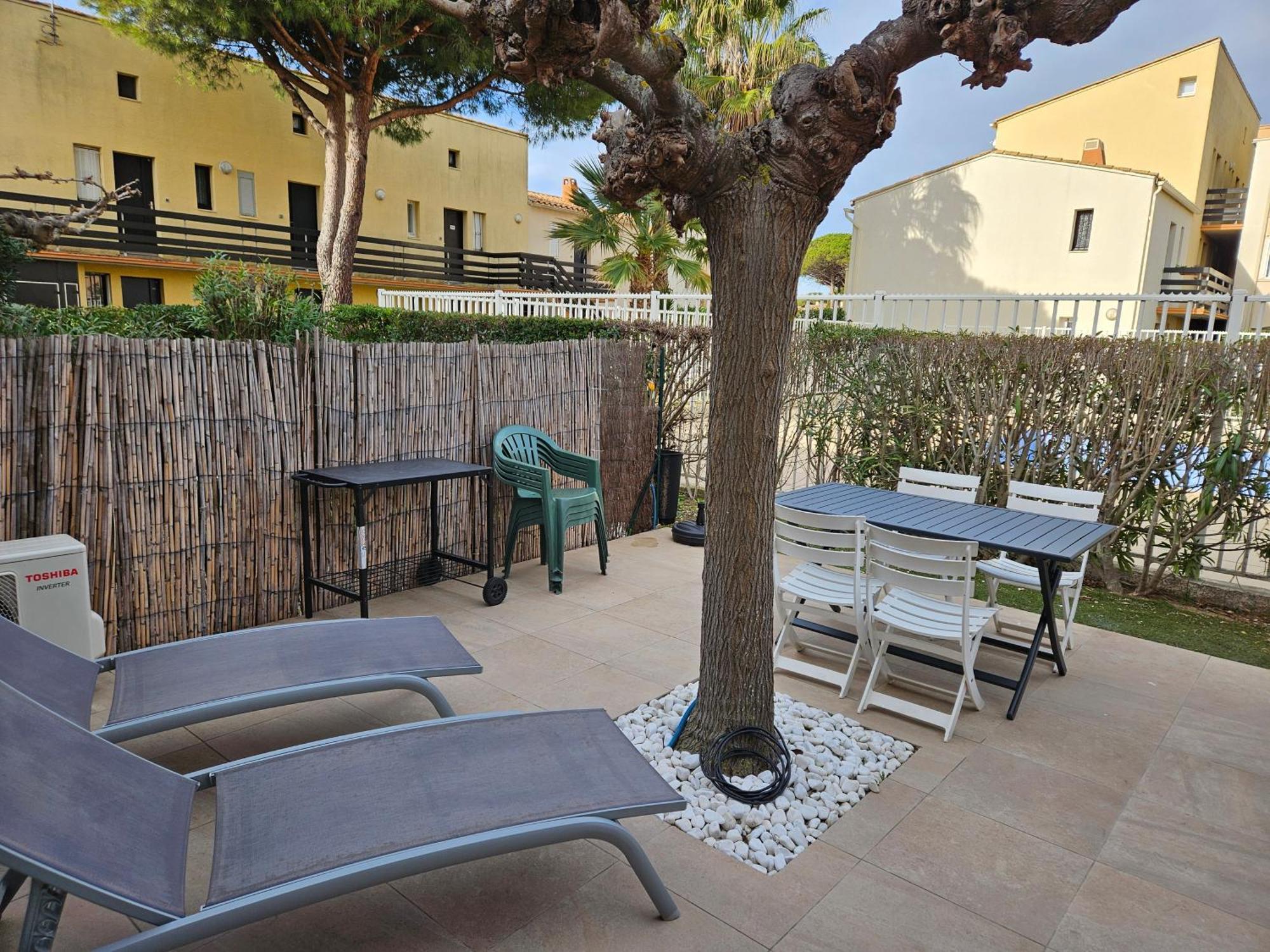 Cap D'Agde - Residence Estivales - Proche Naturiste - Terrasse - Wifi - Parking - Piscine - Clim Exterior photo
